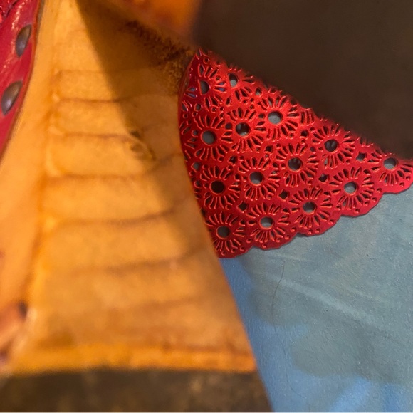 RELISTED  Vintage studded platform clogs - Picture 5 of 16